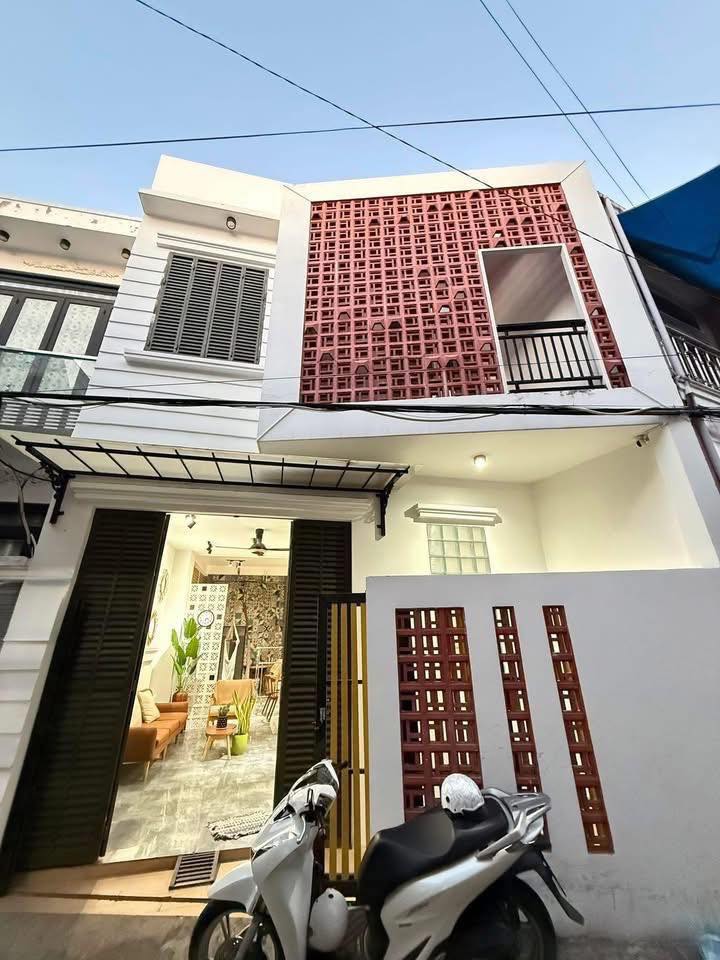 Nhà cho thuê hẻm 38 đường Trương Định 100m² - Full nội thất, ô tô vào tận nơi!