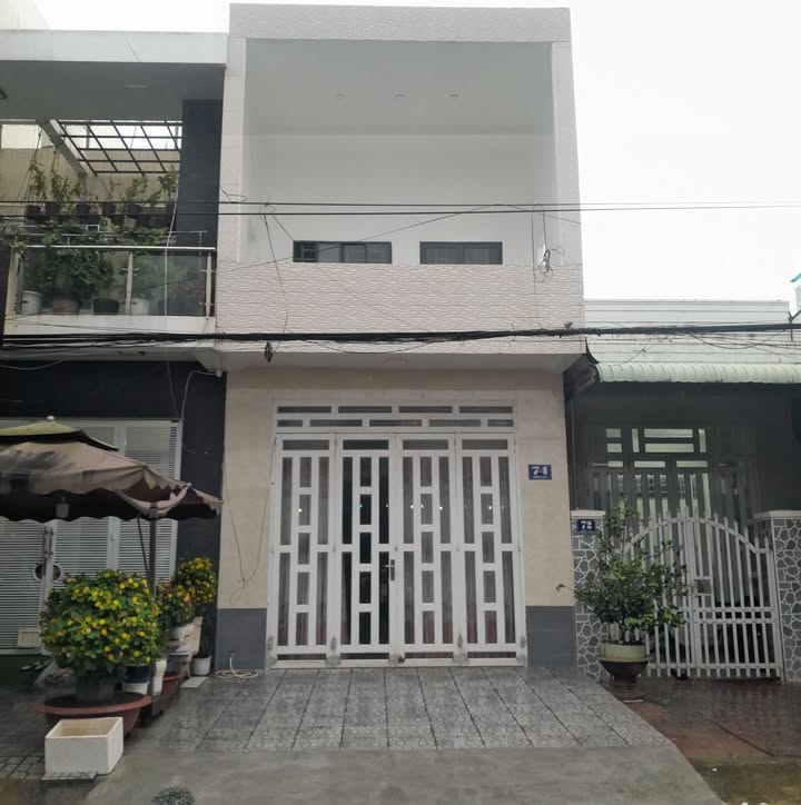 Nhà phố 2 tầng KDC Thới Nhựt 2, Cần Thơ 90m² giá 4.75 tỷ - Vị trí đẹp, tiện ích đầy đủ!