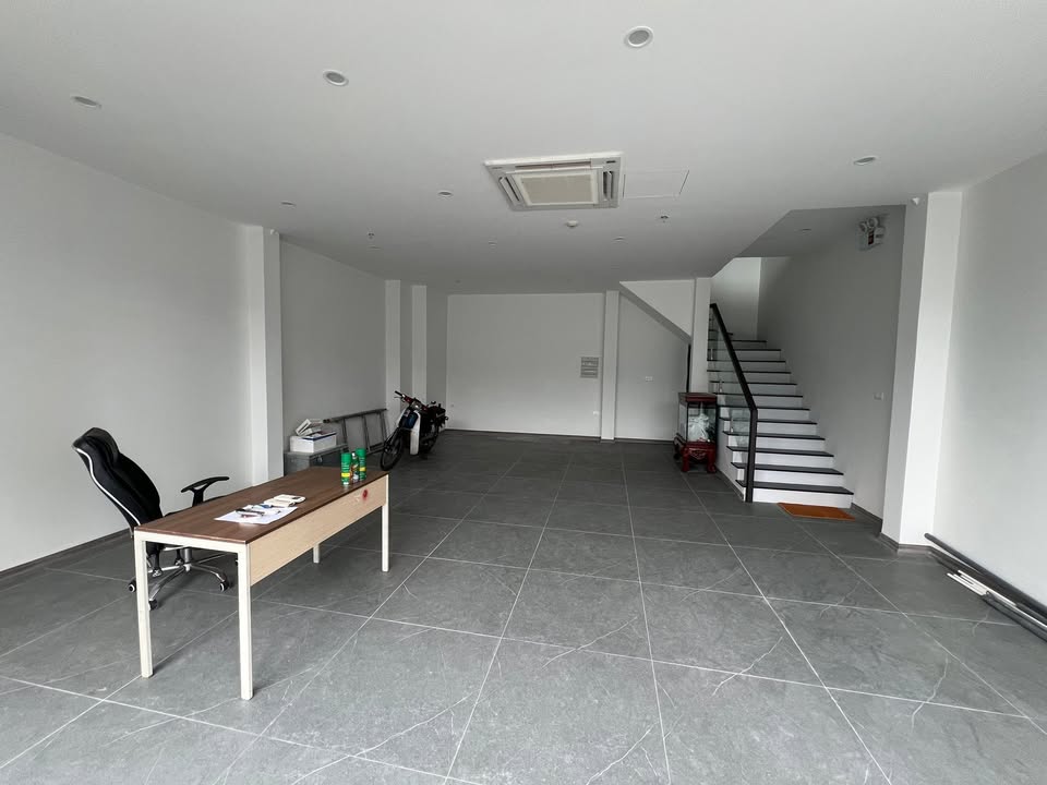 Shophouse cho thuê tại Ecolake View 112m² giá 25 triệu - Vị trí đắc địa, tiềm năng sinh lời cao!