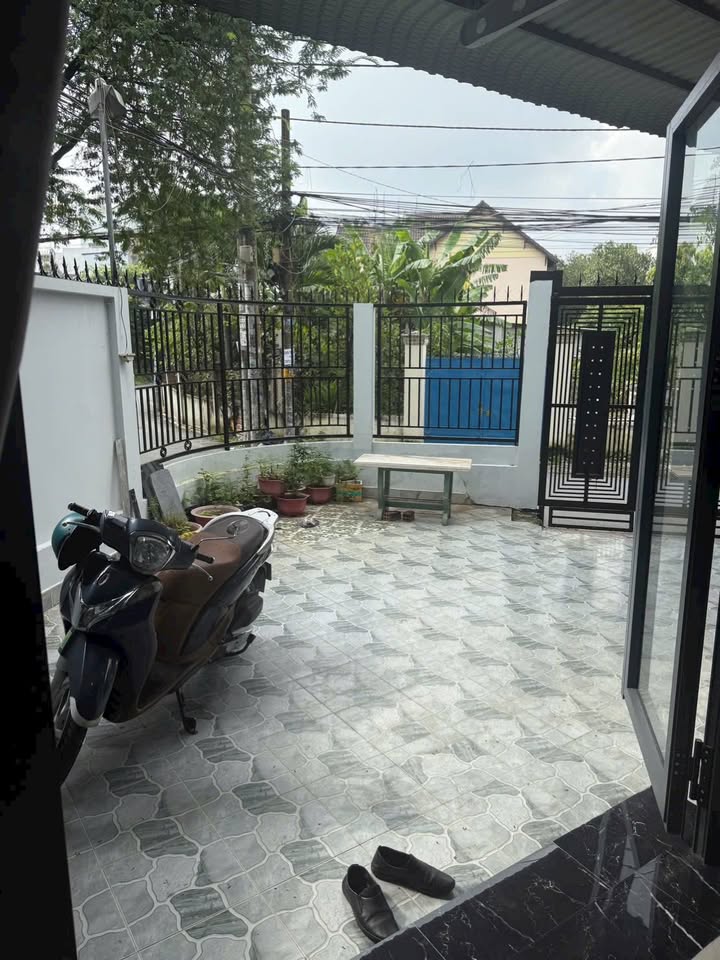 Bán nhà mặt tiền đường 11, phường Tăng Nhơn Phú B, quận 9, 64.5m² giá 7.5 tỷ - Sổ hồng chính chủ!