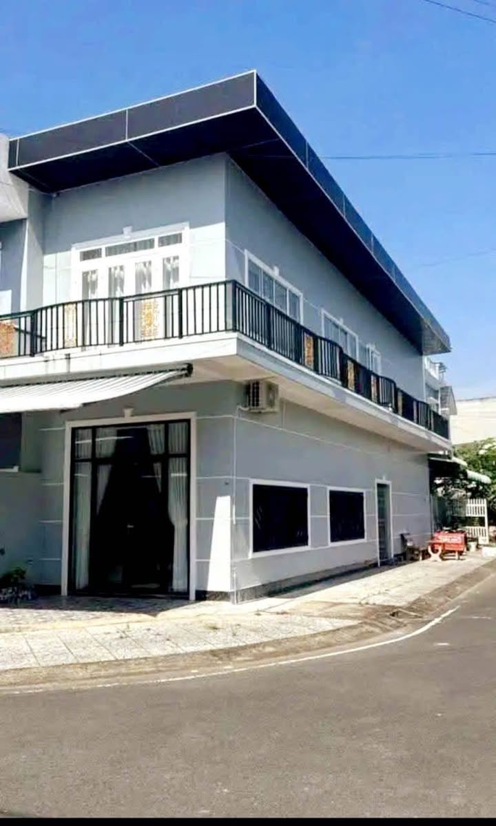 Nhà góc 2 mặt tiền Phường An Xuyên 127.38m² giá chỉ 2 tỷ - Cơ hội đầu tư tuyệt vời!