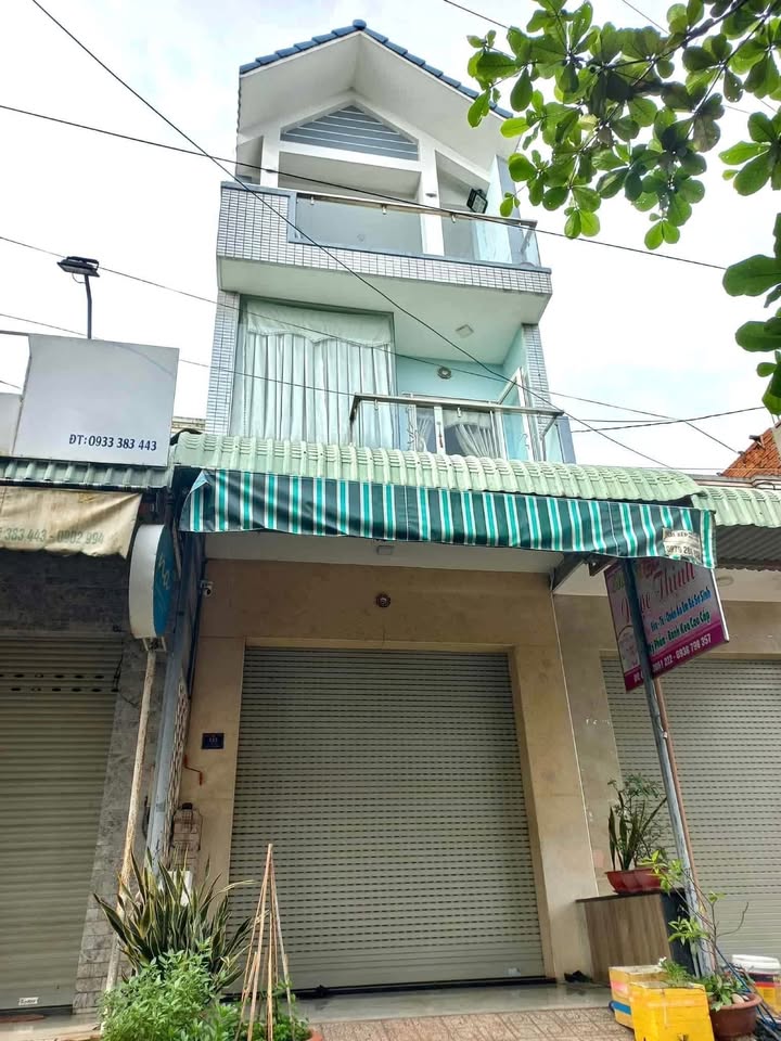 Đất nền Trị An Đồng Nai 900m² giá 2 tỷ - Mặt tiền thuận lợi cho đầu tư!