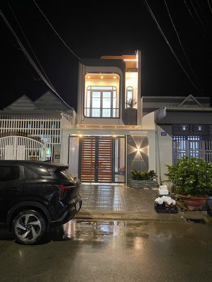 Bán nhà mặt tiền đường Tăng Bạt Hổ, Rạch Giá 96m² - Sẵn sàng bàn giao trước Tết!