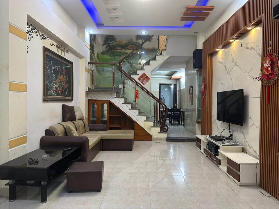 Nhà 2 tầng Hẻm 226 Trưng Nữ Vương 78.9m² giá 5.25 tỷ - Chính chủ bán gấp!