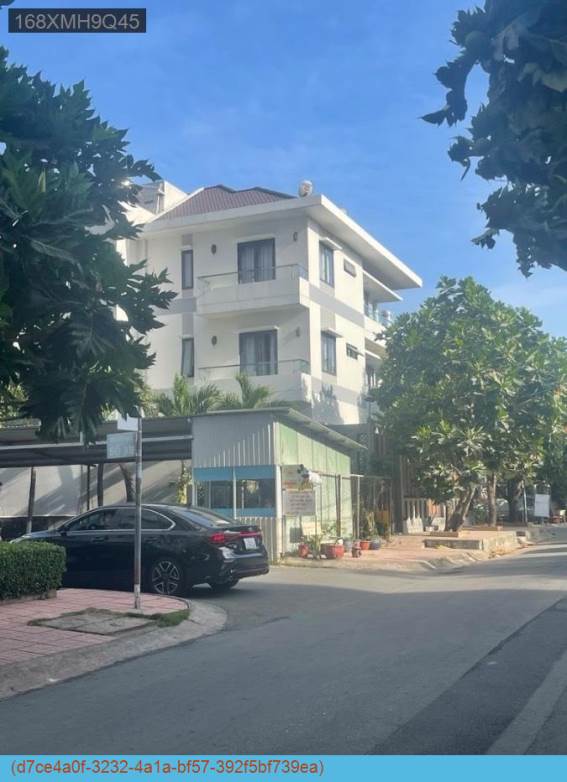 Biệt thự sân vườn lô góc mặt tiền Võ Văn Kiệt, Bình Tân, 169m² giá 17 tỷ - Nhà mới đẹp nội thất xịn!