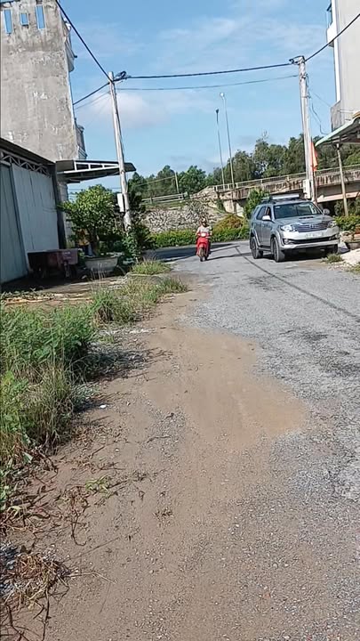 Đất nền Thạnh Hóa 200m² giá 2.3 tỷ - Vị trí đẹp, cách Quốc lộ N2 vài chục mét!