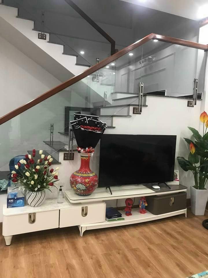 Nhà 4 Tầng Lô Góc Nguyễn Lương Bằng 52m² giá 3.2 tỷ - Thiết kế hiện đại, chính chủ!