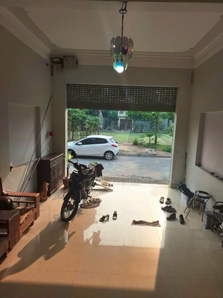 Nhà 2 Tầng + Tum Khu Đô Thị Vạn Lộc, Phường Tứ Minh, TP Hải Dương - Giá 3 tỷ, Hướng Tây thoáng mát!