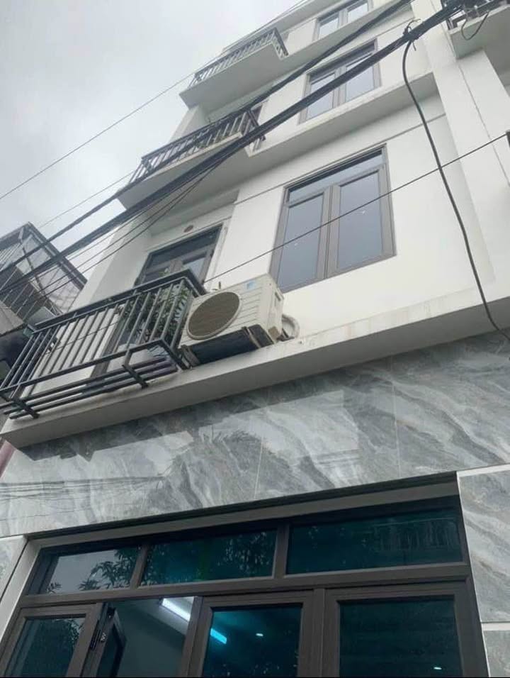 Nhà 4 Tầng Chính Chủ Bán tại Cẩm Thượng, Hải Dương - 40m² chỉ 2.1 tỷ VND!