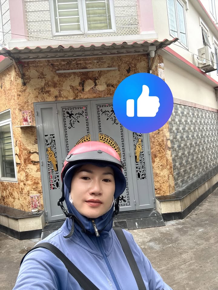 Nhà phố Lạc Long Quân, Q11, 34m² giá 7 tỷ - Sổ riêng, ô tô vào tận nhà!