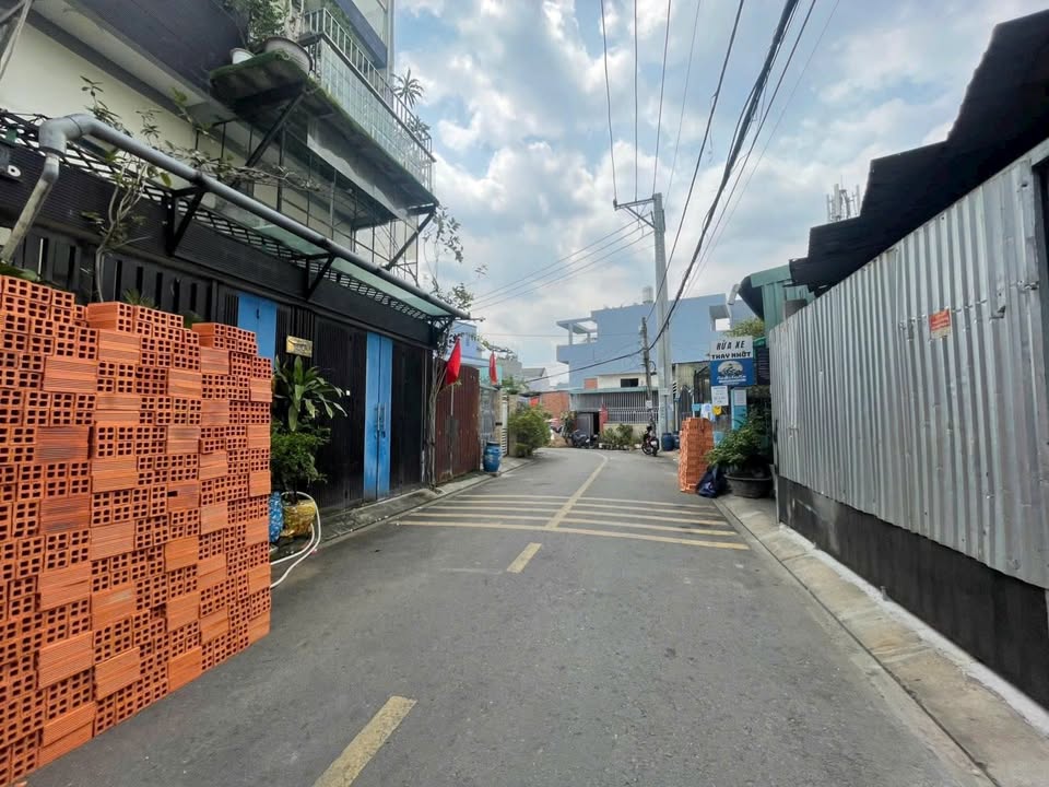 Bán đất mặt tiền đường Số 1, phường Trường Thọ, Thủ Đức 53.9m² giá 6 tỷ - Cơ hội đầu tư tốt!