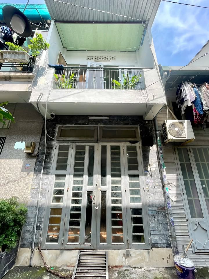 Nhà 2 Tầng Tân Hương, Bình Tân 28m² giá chỉ 2 tỷ - Sổ hồng riêng, hỗ trợ ngân hàng!