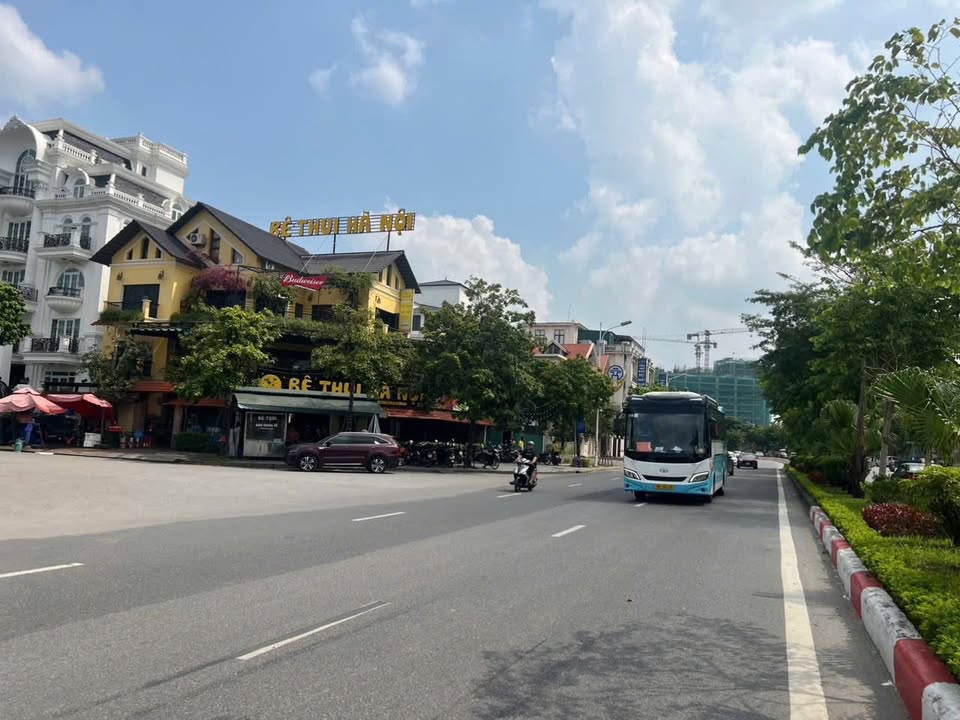 Đất Tư Đình Long Biên 45m² giá 8 tỷ - Cơ hội đầu tư hiếm có!