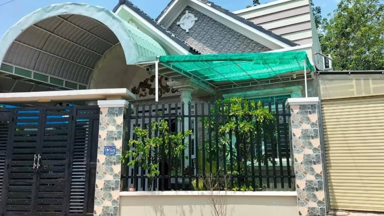 Nhà 2 mặt tiền Tân An Hội, Củ Chi 160m² giá 2.7 tỷ - Sẵn sàng vào ở!