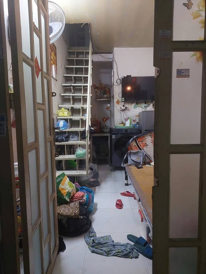 Nhà nguyên căn 2PN đường Huỳnh Thiện Lộc - Tân Phú chỉ 4,5 triệu