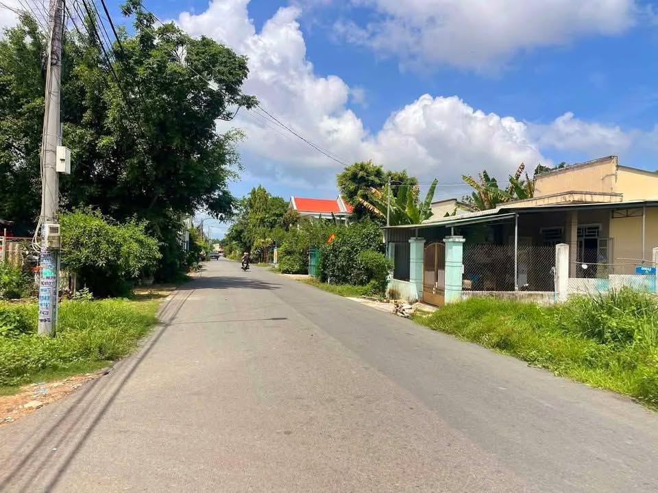 Đất thổ cư 125m² tại Phường Long Toàn - Giá chỉ 4 tỷ, mặt tiền đường nhựa!