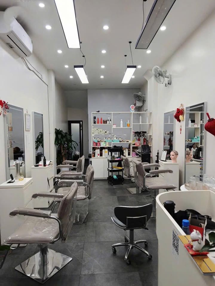 Mặt bằng kinh doanh cho thuê tại đường Hoàng Công Chất, Phú Diễn - 45m² chỉ 8 triệu/tháng!