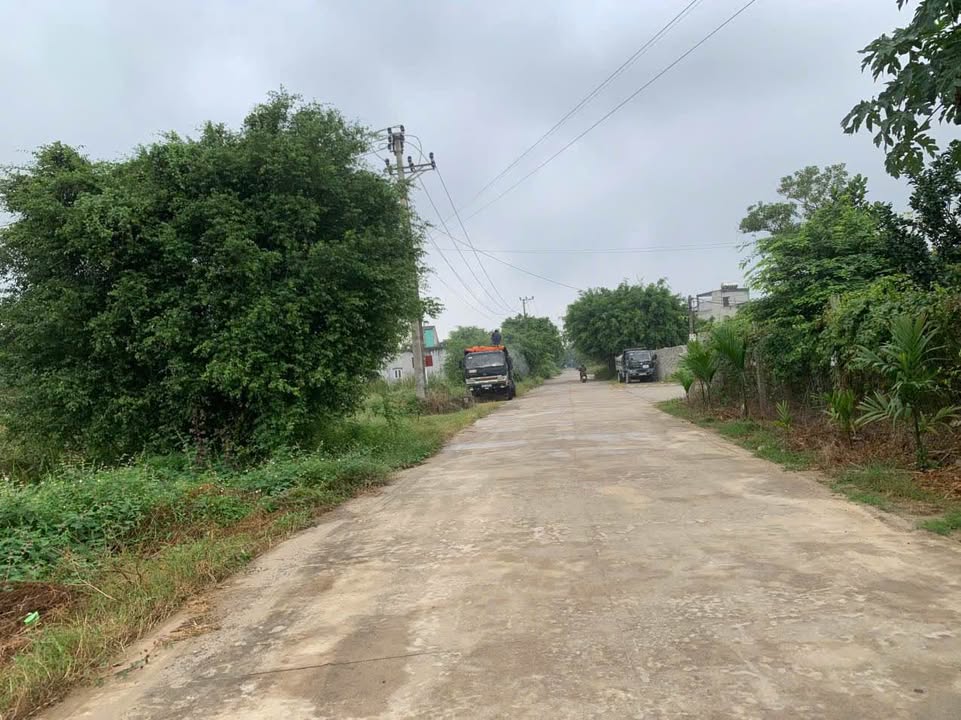 Đất nền góc 2 mặt đường Đồng Xiêm, Yên Bình, 108m² chỉ 1 tỷ - Cơ hội đầu tư tuyệt vời!