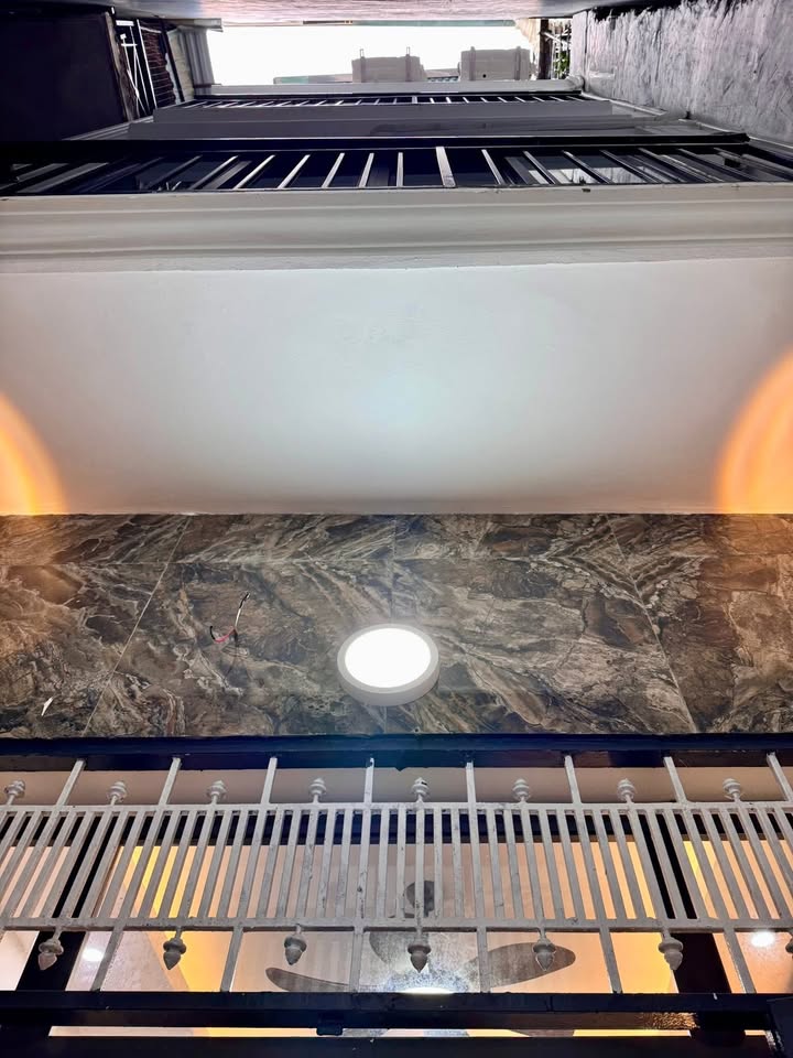 Nhà mới Khâm Thiên 22m² giá chỉ 6 tỷ - Sổ đỏ hoa hậu, ở ngay!