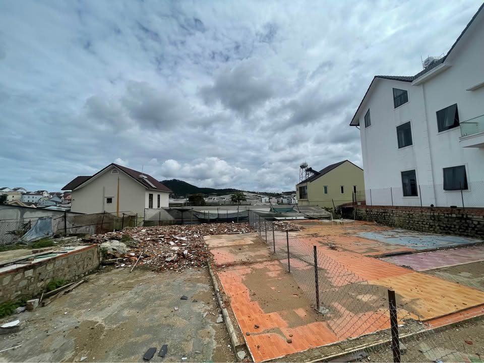 Đất Hẻm Ô Tô Lớn Đường Hồ Xuân Hương 210.2m² Giá 7.4 Tỷ - Sổ Hồng Chính Chủ