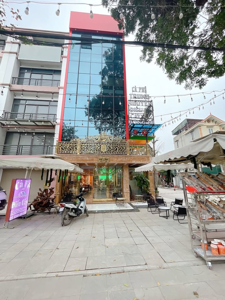 Shophouse lô góc Trịnh Văn Bô 135m² giá thỏa thuận - Đầu tư sinh lời ngay!