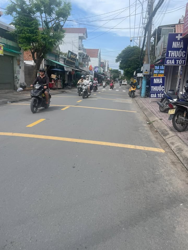 Nhà mặt tiền đường 35 Linh Đông, Thủ Đức 130m² giá 14 tỷ - Cơ hội đầu tư hiếm có!