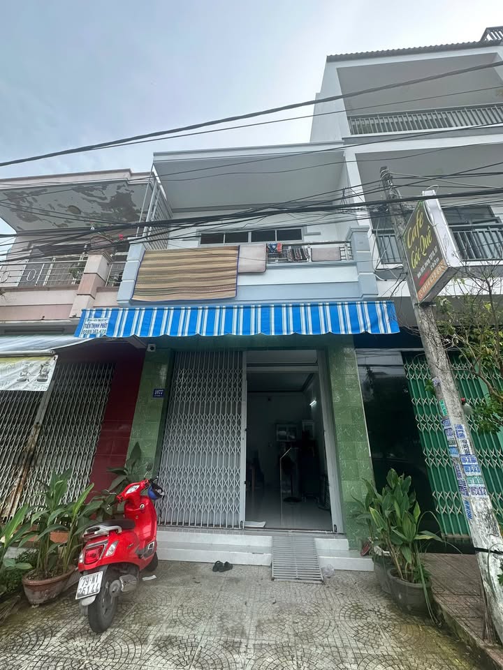 Nhà cho thuê 2 tầng Vĩnh Hiệp Nha Trang 28m² giá 8 triệu - Nội thất đầy đủ, vào ở ngay!