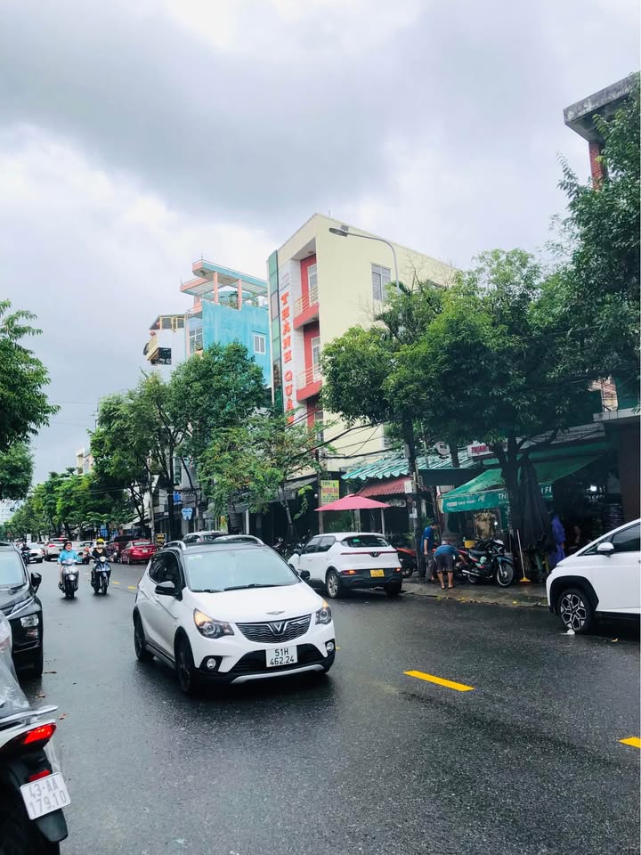 Bán gấp FrontHouse Nguyễn Tri Phương 64m² giá 8.2 tỷ - Kinh doanh đỉnh cao!