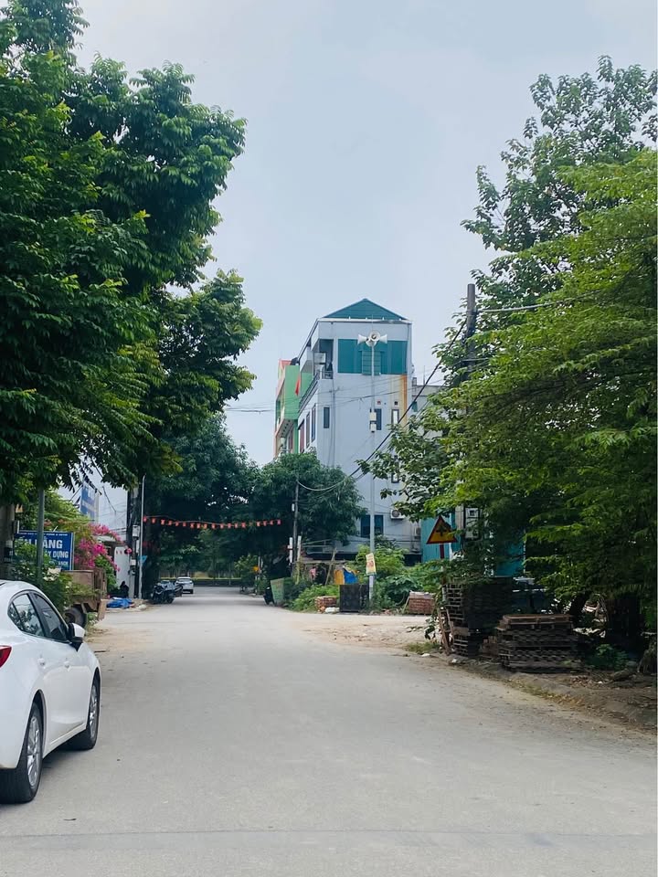 Đất nền Đan Phượng 80m² giá 9.2 tỷ - Đầu tư sinh lời ngay tại trung tâm!