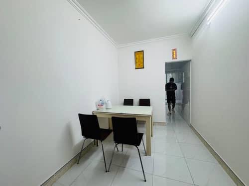 Căn hộ Đội Cấn 70m² giá 4 tỷ - Sổ đỏ chính chủ, ô tô đỗ chân cầu thang!