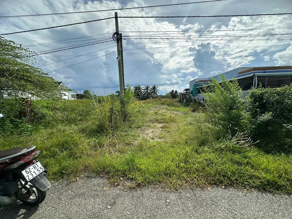 Đất thổ cư mặt tiền đường Nguyễn Văn Khánh, Tân An, 200m² giá 1.8 tỷ - Cơ hội đầu tư hấp dẫn!