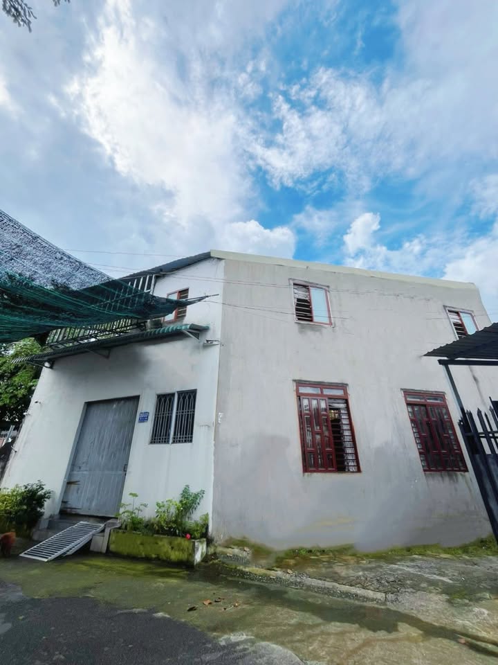 Cho thuê nhà nguyên căn hẻm 265/3 Trần Quốc Toản, 60m² giá 4,5 triệu - Đầy đủ tiện nghi, vào ở ngay!