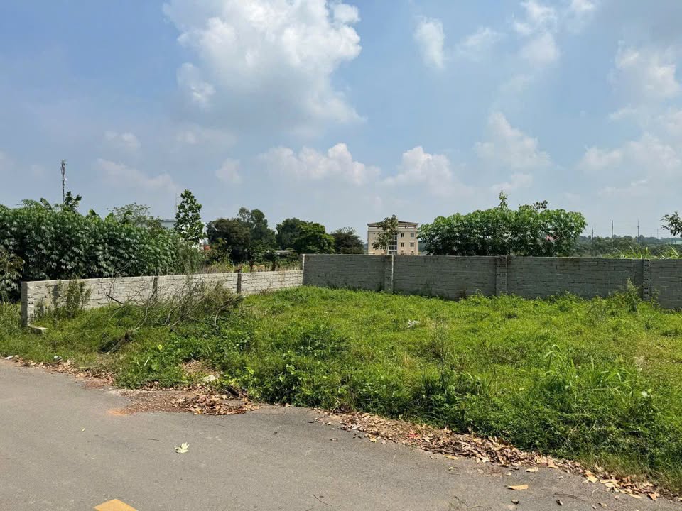 Đất đô thị Xuân Khanh 103m² giá chỉ 2 tỷ - Cơ hội đầu tư tuyệt vời!