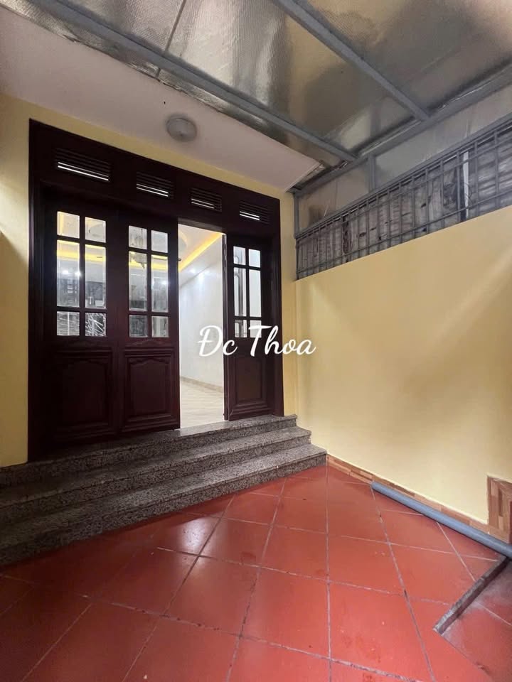 Nhà nguyên căn Phố Chu Huy Mân - 60m² giá 8 triệu - Full nội thất, vào ở ngay!