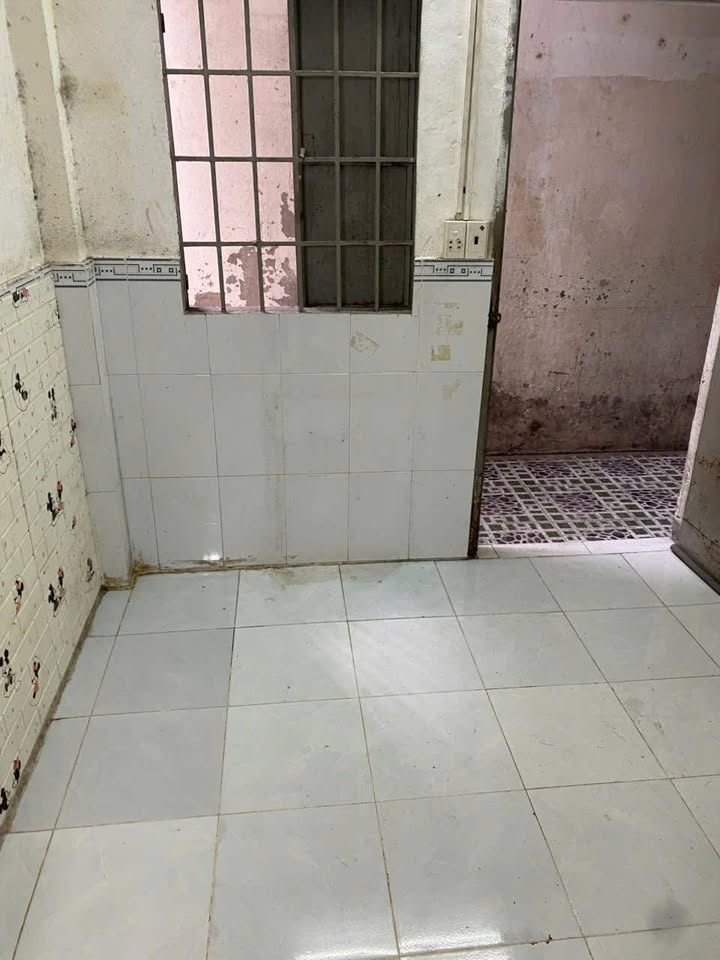 Phòng trọ cho thuê tại Dĩ An 18m² giá 1.2 triệu/tháng - Tiện nghi đầy đủ!