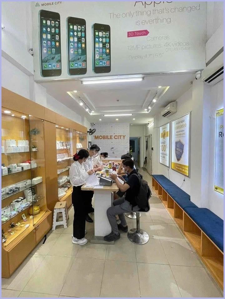 Cho thuê mặt bằng trục đường Trần Quang Khải, phường Tân Định, quận 1, 68m² - Vị trí đắc địa cho kinh doanh!