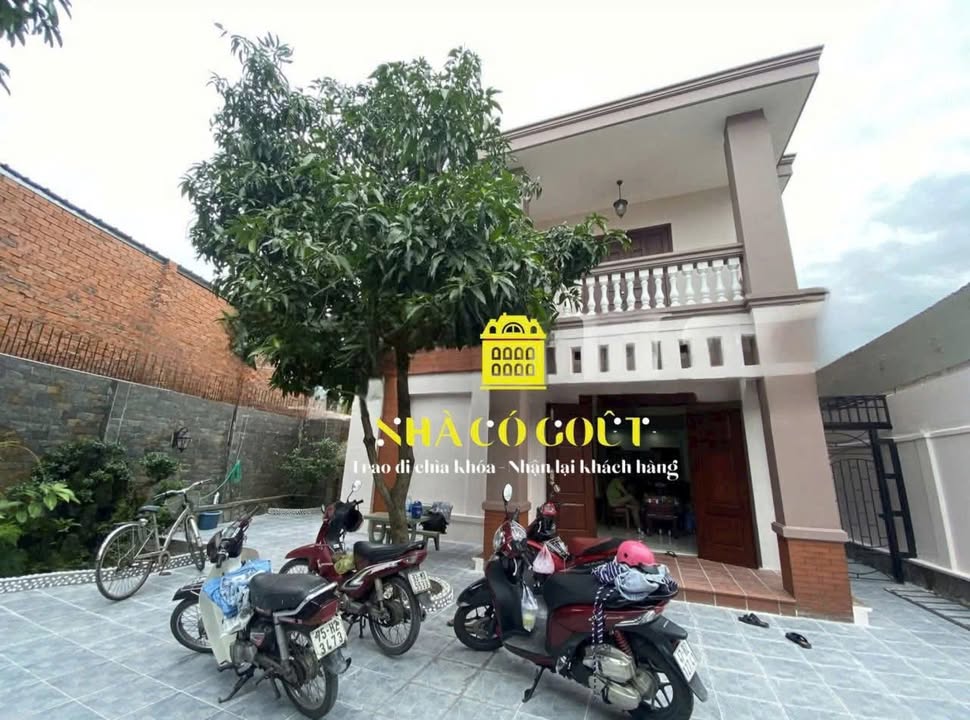 Cho thuê villa biệt thự tại An Phú, Quận 2 - Diện tích 263,5m², giá chỉ 30 triệu/tháng!