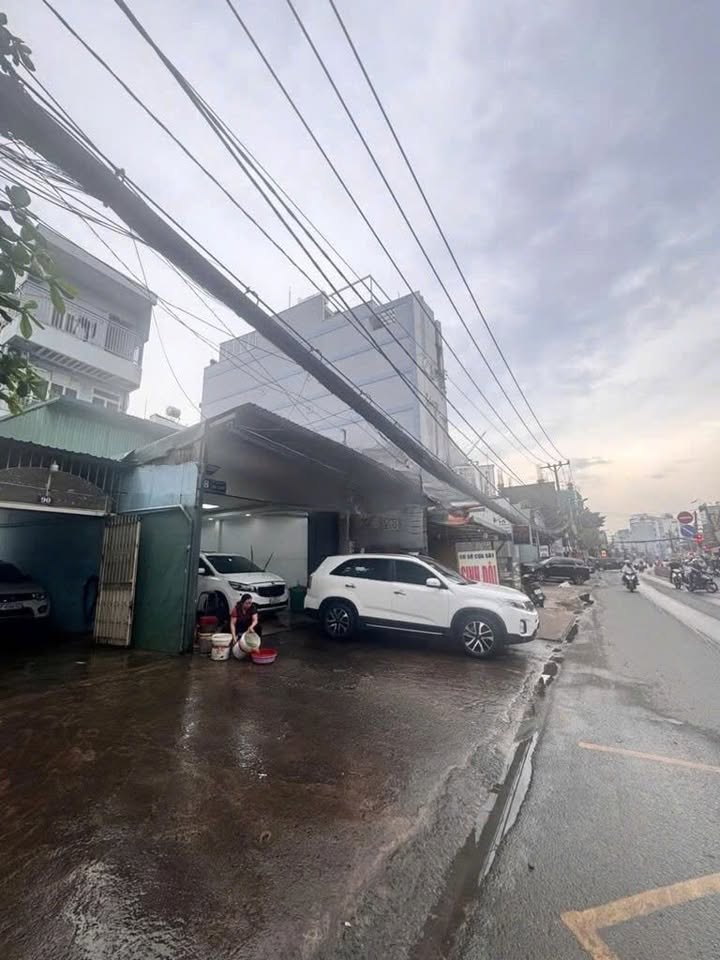 Nhà mặt tiền Ung Văn Khiêm, Bình Thạnh 150m² giá 37 tỷ - Khu kinh doanh sầm uất!