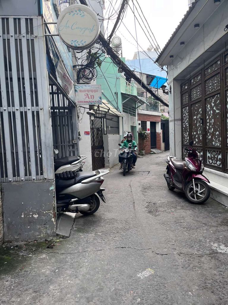 Nhà Dương Bá Trạc, P.Chánh Hưng 34.5m² giá chỉ 4.98 tỷ - Cơ hội vàng cho bạn!