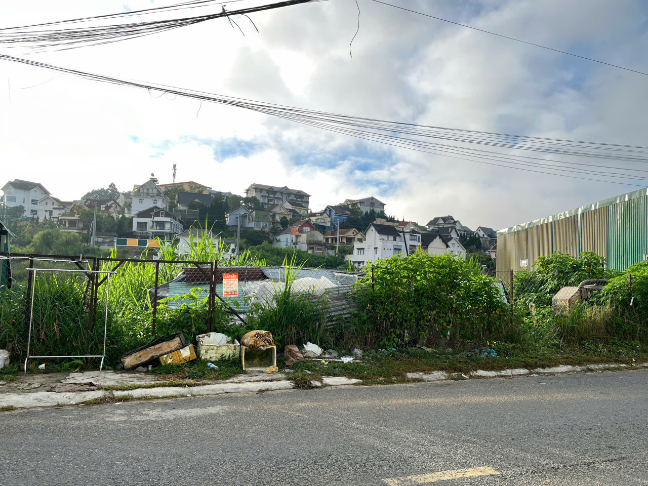 Đất mặt tiền đường Vạn Kiếp, Đà Lạt 1309m² giá 32 tỷ - Đầu tư sinh lời hấp dẫn!