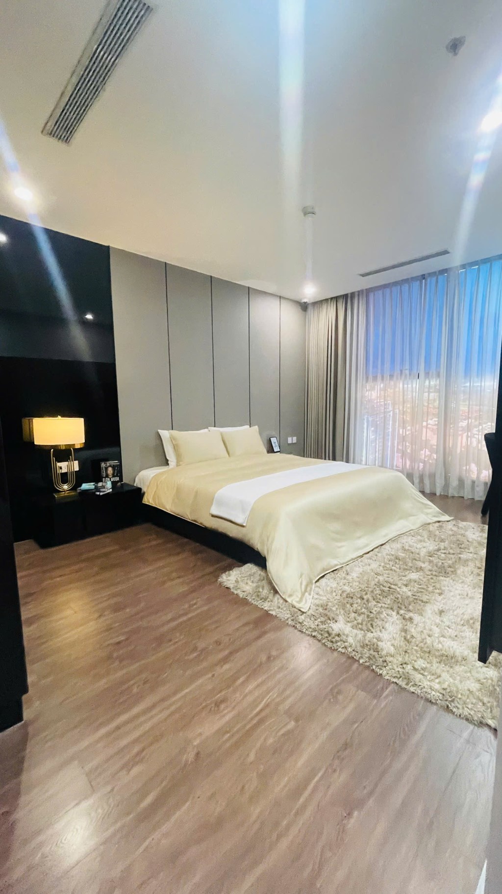 Căn hộ cao cấp Sunshine Sky City Quận 7 69m² giá chỉ 75 triệu/m² - Tiềm năng đầu tư lớn!