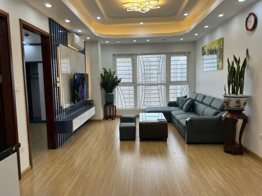 Nhà mặt phố Trường Chinh Đống Đa 48m² giá 29 tỷ - Lô góc mặt tiền rộng 5.7m