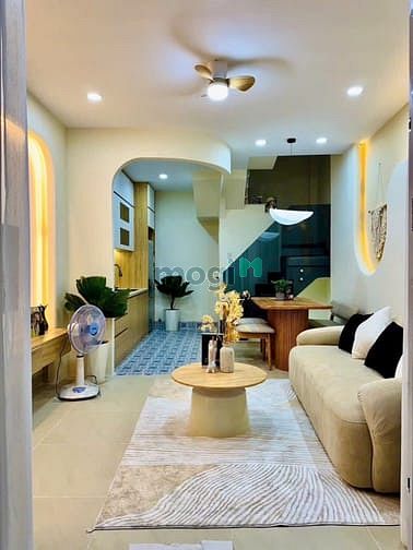 Nhà nguyên căn Trường Sa 180m² giá 30 triệu - Thiết kế sang trọng, full nội thất!