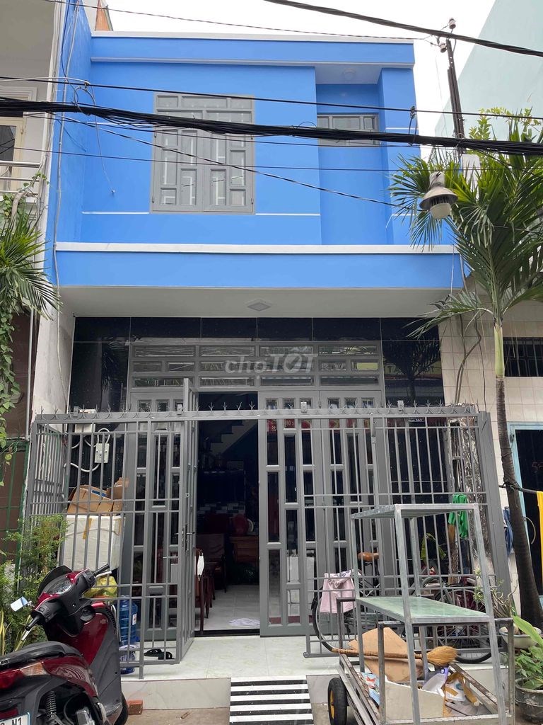 Bán nhà hẻm xe hơi 54/5 Đồng Đen, Tân Bình 52m² chỉ 10 tỷ - Phong thủy tốt, tiện nghi đầy đủ!