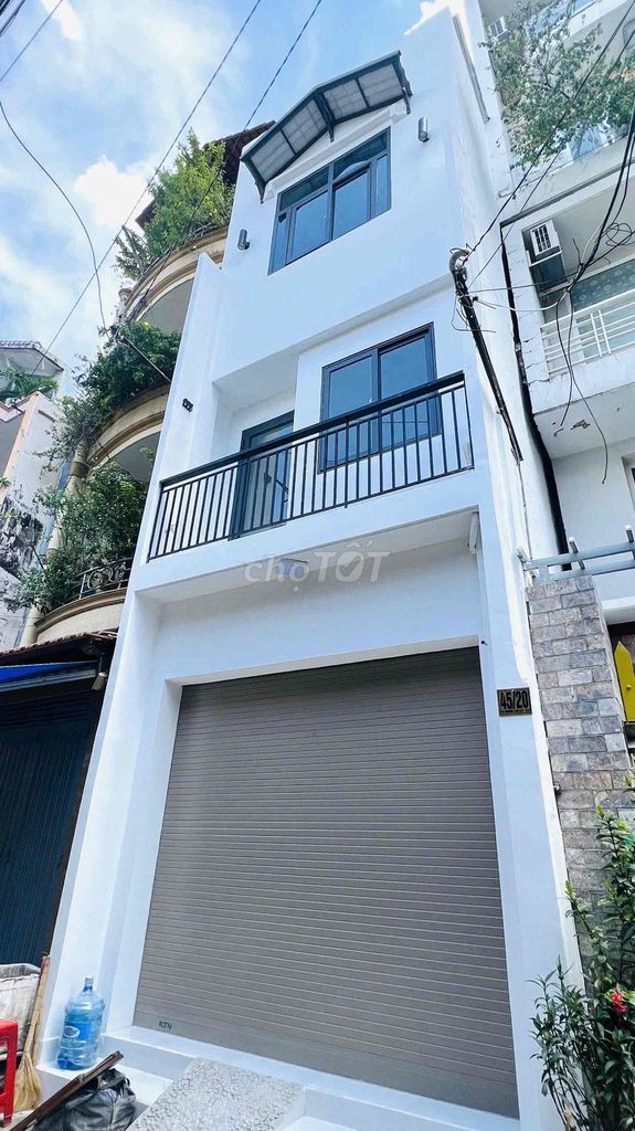 Nhà thuê HẺM Ô TÔ, xây mới 3 tầng (3.5x15m) Âu Dương Lân - Tiện nghi đầy đủ, giá tốt!