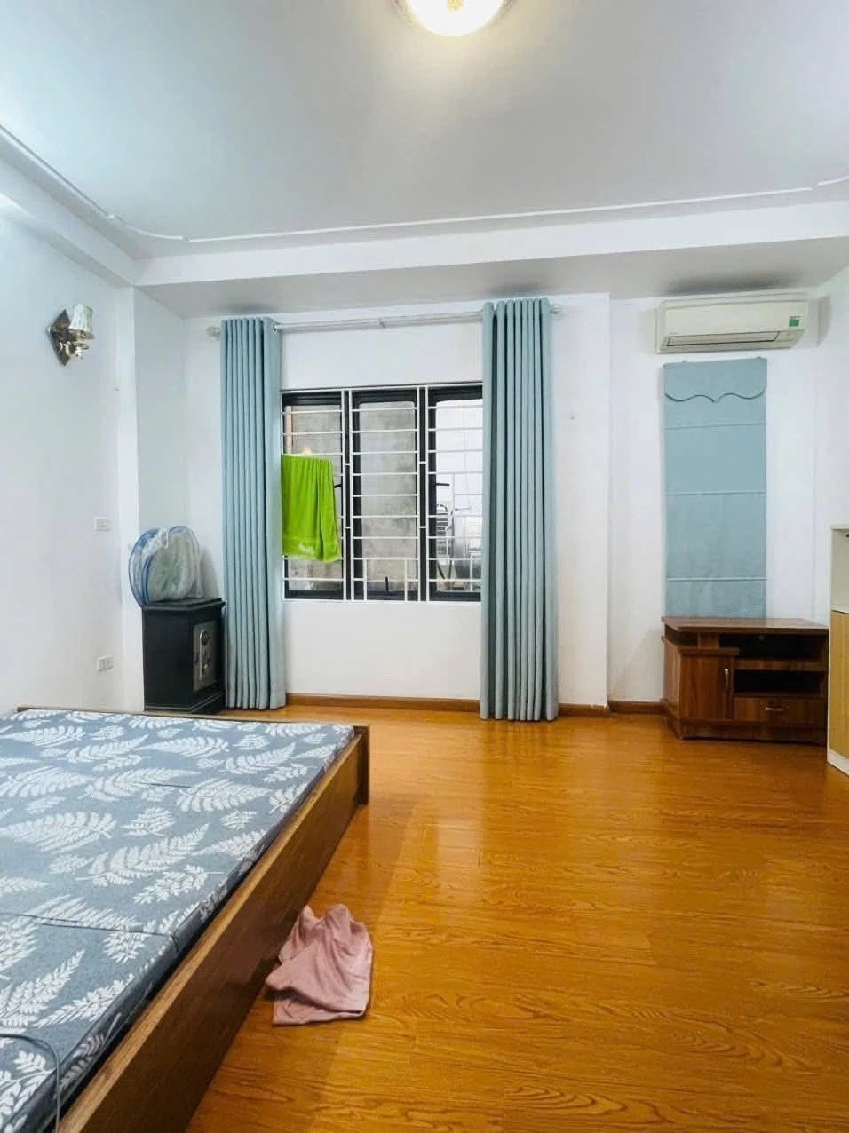 Nhà phố Quang Trung 30m² giá 6.9 tỷ - Full nội thất, ô tô đỗ sát nhà!