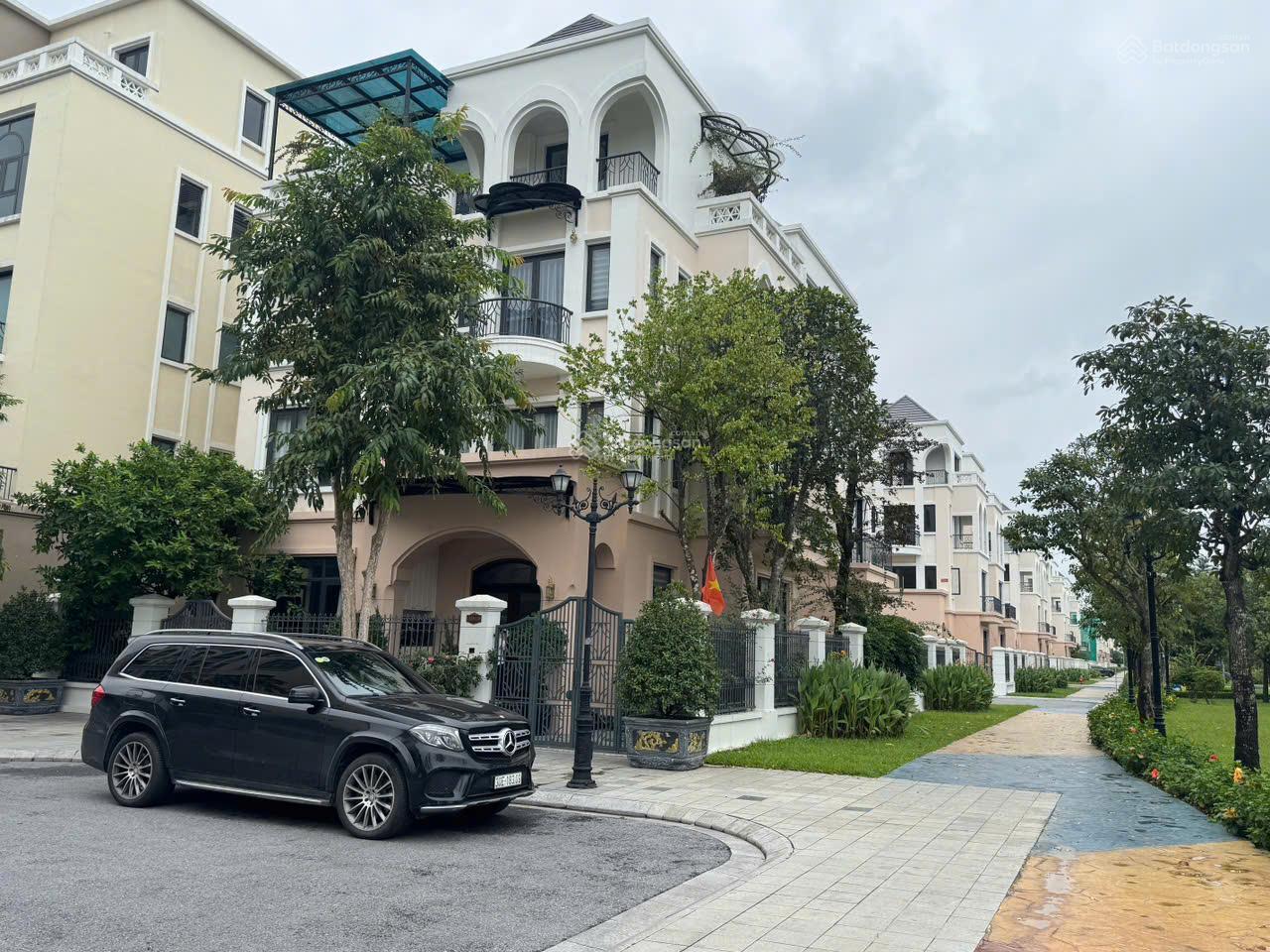 Biệt thự Vinhome Ocean Park 2 210m² giá 60 tỷ - Căn góc đẳng cấp nhìn ra sông