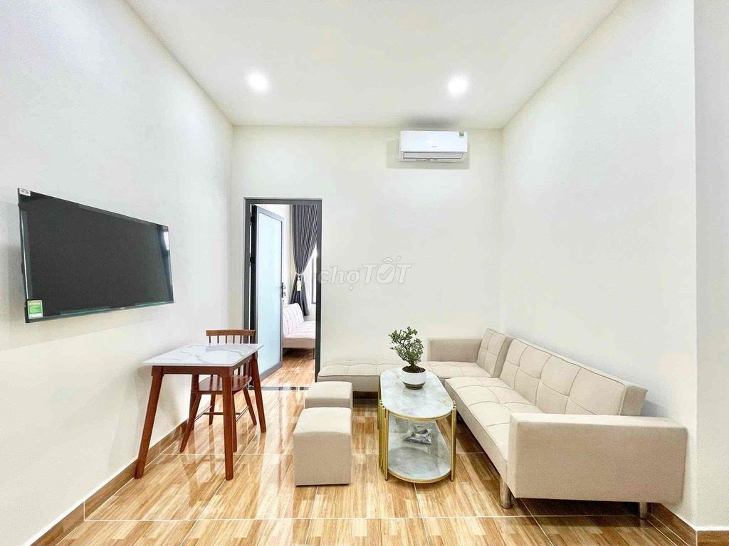 Chung cư 1 phòng ngủ Cầu Chà Và Quận 5 giá 7.6 triệu - Full nội thất hiện đại!