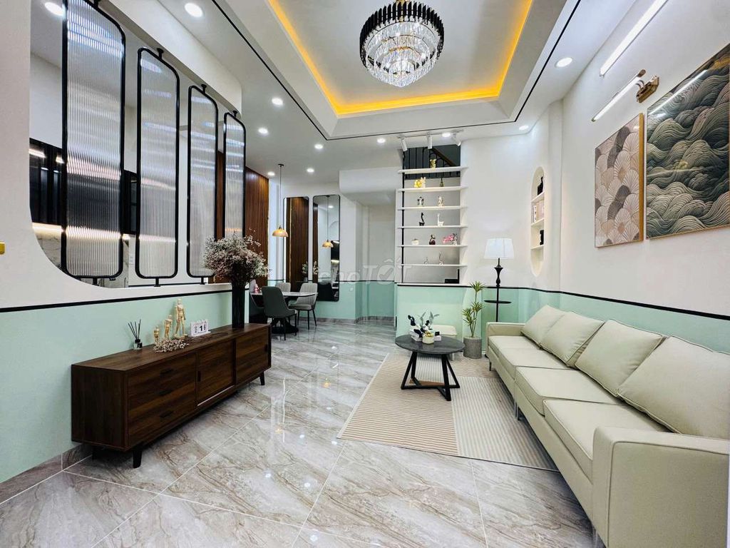 Nhà xây mới siêu đẹp 3 lầu hẻm Âu Dương Lân P2 Q8 giá 6.4 tỷ - Sẵn sàng vào ở!