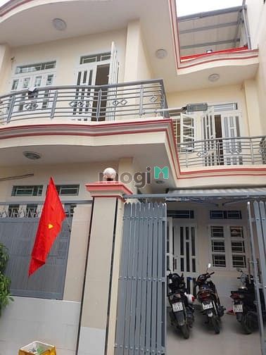 Cho thuê nhà phố gần Trần Não, Q.2 - Diện tích 220m², giá 22 triệu/tháng - Đường ô tô vào tận nơi!